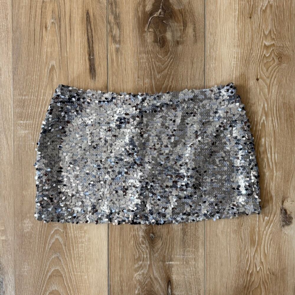 Urban Outfitters Olivia Paillette Sequin Low Rise Micro Mini Skirt